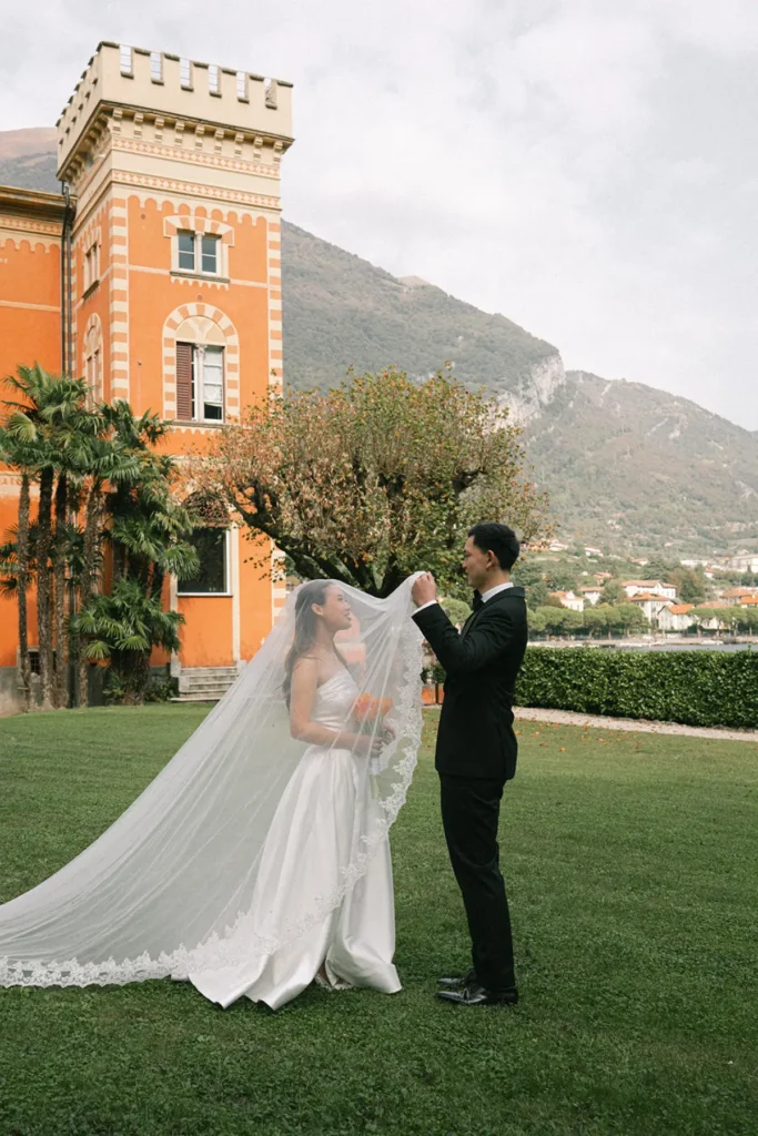 Film photographer lake como wedding elopement in villa del Balbianello